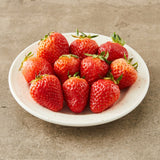 Premium Korean Kuemsil Strawberries 금실딸기 330g/punnet