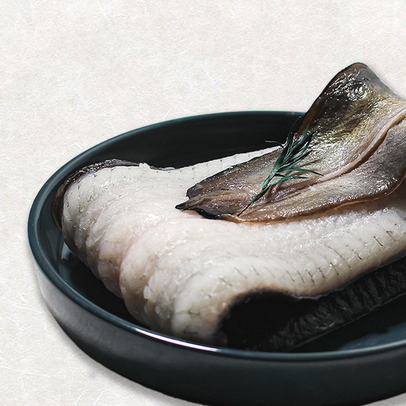 Korean Premium Pungcheon eels 풍천장어 (2~3pcs) - Approx. 1kg