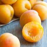 Honey apricots