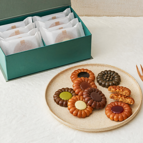 Deliver 26 Sep. Korean Traditional Yakgwa Gift Set 약과 선물세트 - 8pc 320g