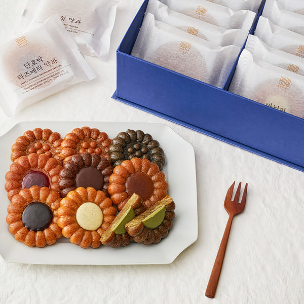 Deliver 26 Sep. Korean Traditional Yakgwa Gift Set 약과 선물세트 - 16pc 1.2kg