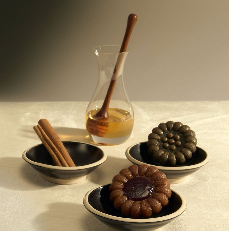 Deliver 26 Sep. Korean Traditional Yakgwa Gift Set 약과 선물세트 - 16pc 1.2kg