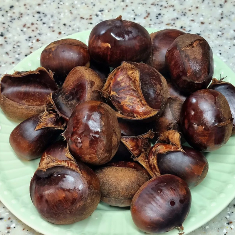 Deliver 27 Sep. (Pre-Order) Korean Fresh Chestnuts "Ok-Kwang-Bam" 옥광 밤 - approx. 1kg