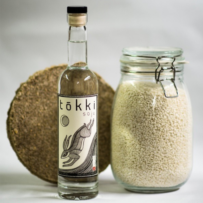 Deliver 27 Sep. (Pre-Order) Tōkki Soju White Label 토끼소주 375ml
