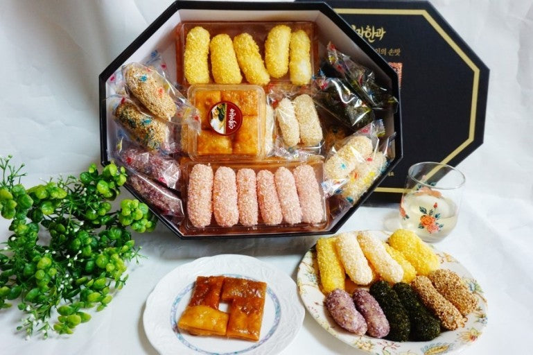 Deliver 27 Sep. (Pre-Order) Ahnbokja HanGwa 한과 팔각정- Korean traditional confectionery - Octagon