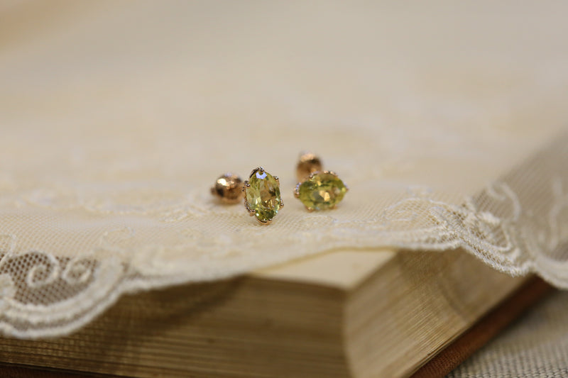 Deliver 6 Oct. (Pre-order) BEL TESORO Romance Collection - Earring