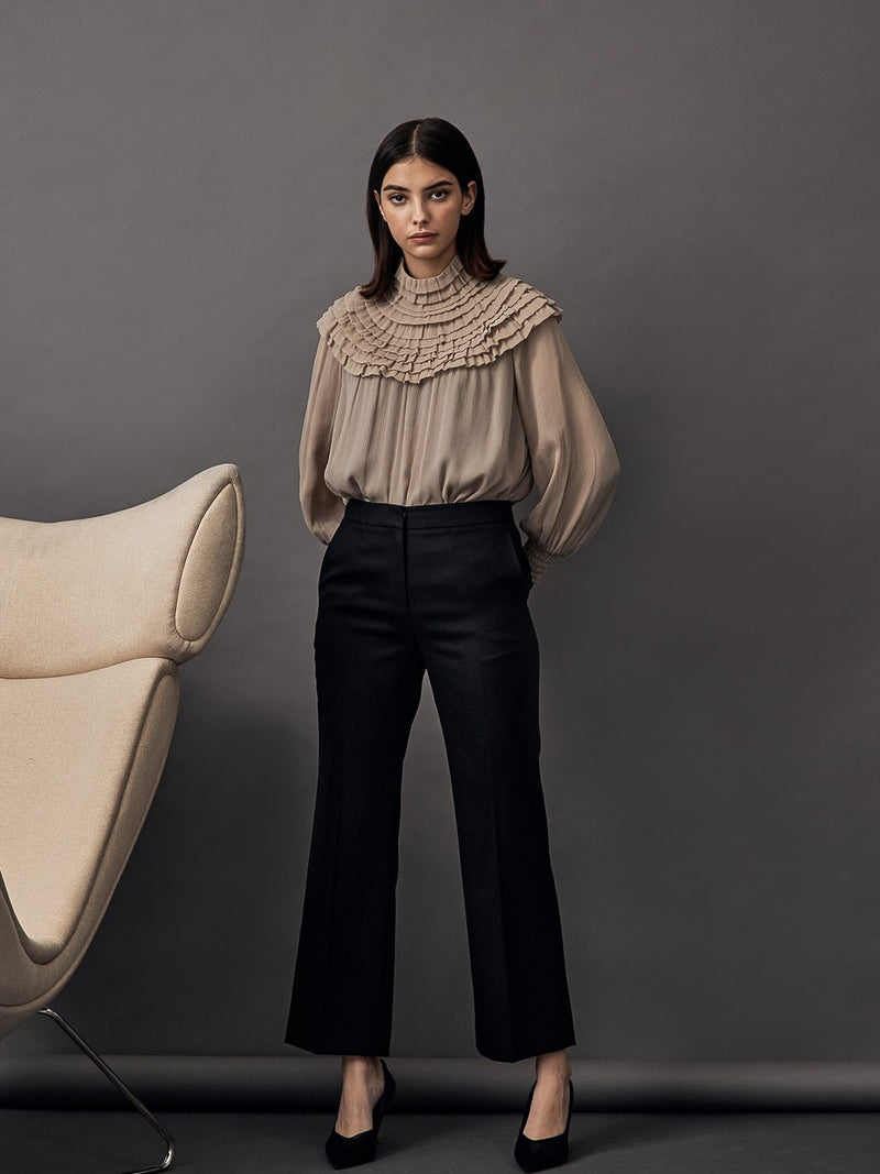 Deliver 6 Oct. (Pre-order) High Neck Ruffled Silk Blouse
